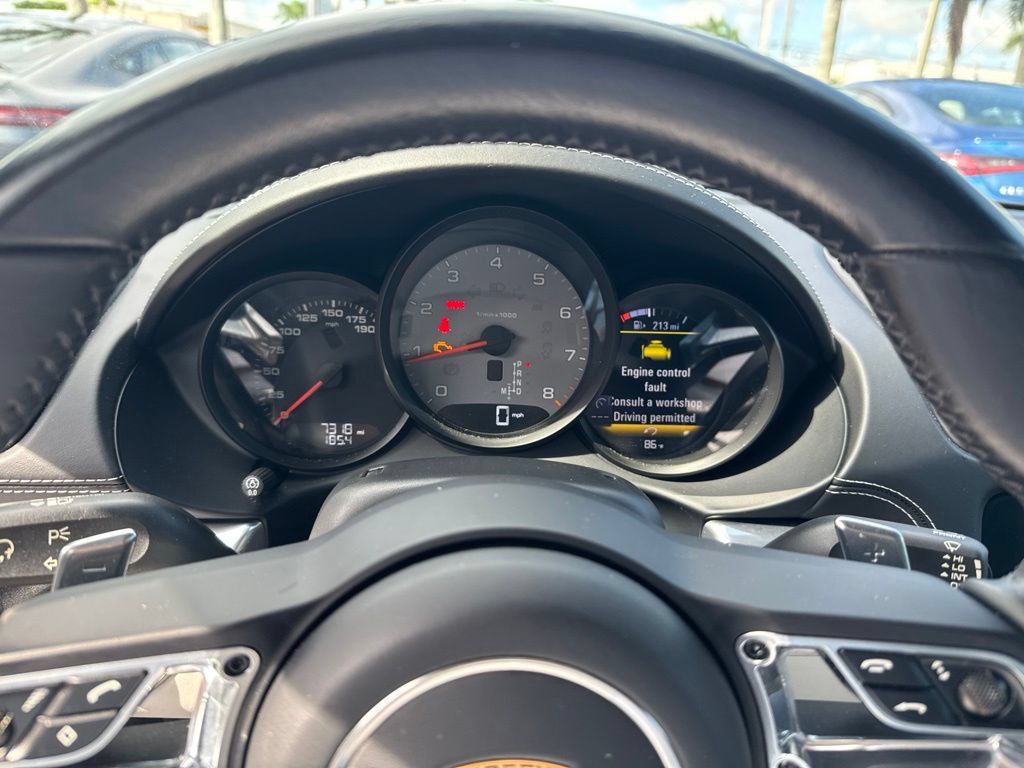 Used 2025 Porsche 718 Boxster S RWD image 3