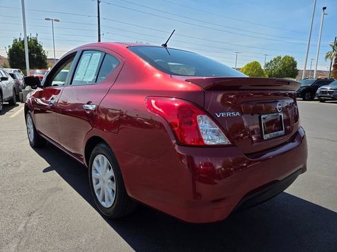Used 2019 Nissan Versa SV FWD image 6