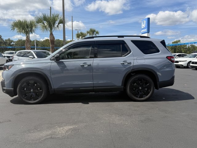 New 2026 Honda Pilot Black Edition image 7