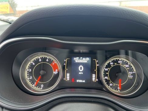 Used 2020 Jeep Cherokee Latitude Lux w/ Comfort/Convenience Group image 26