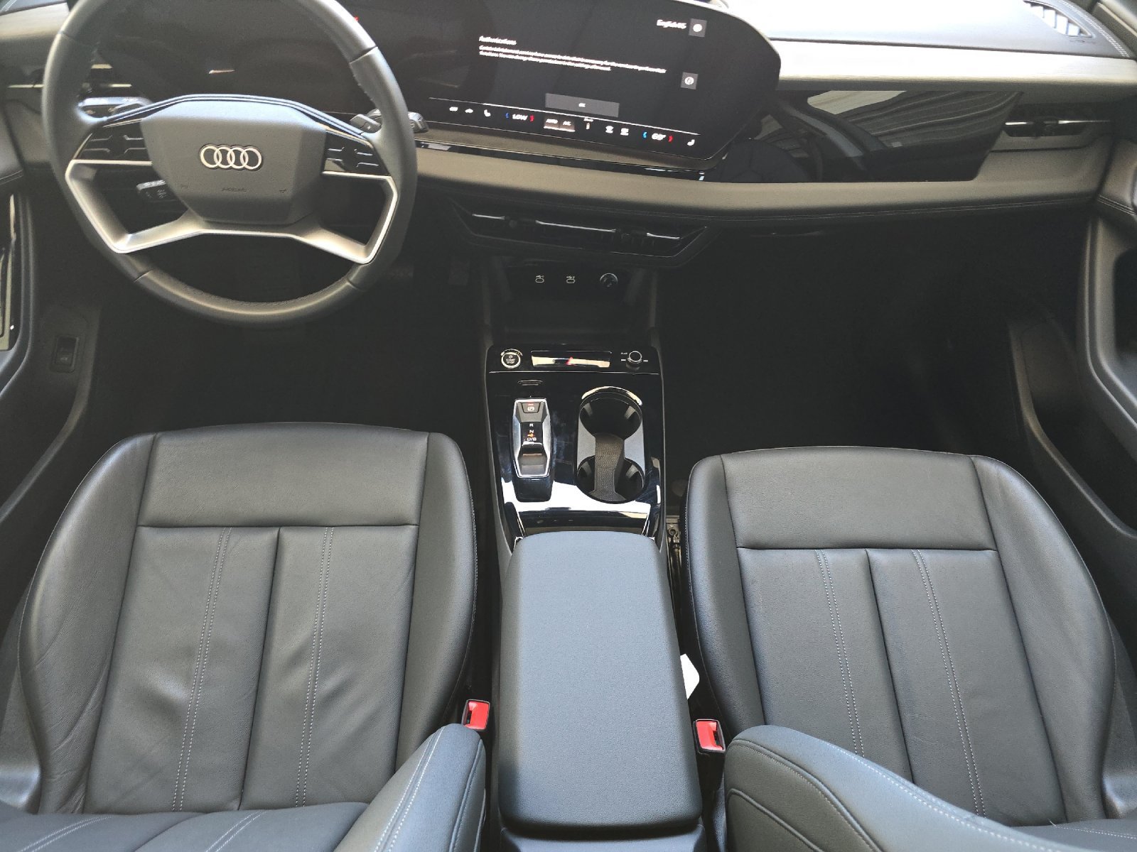 Used 2025 Audi Q6 e-tron Premium RWD image 14