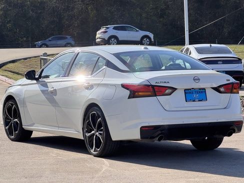 Used 2024 Nissan Altima 2.5 SR image 12
