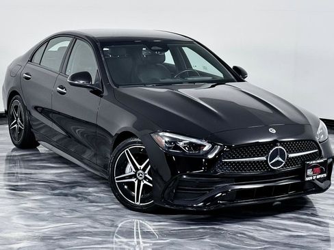 Used 2023 Mercedes-Benz C 300 4MATIC Sedan image 3