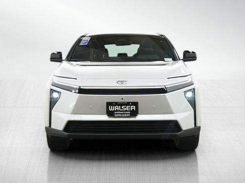 Certified 2026 Toyota bZ image 8