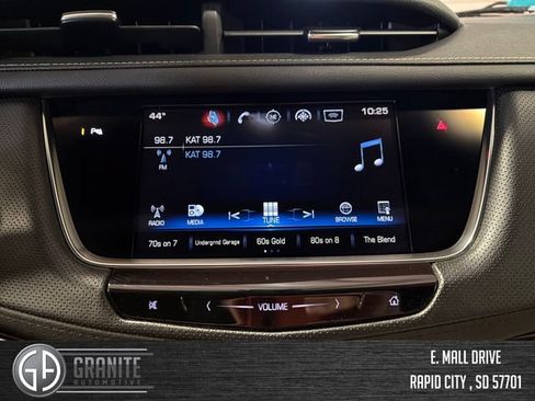 Used 2019 Cadillac XT5 Premium Luxury AWD/4WD image 20