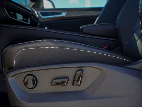 New 2026 Volkswagen Atlas SE image 17