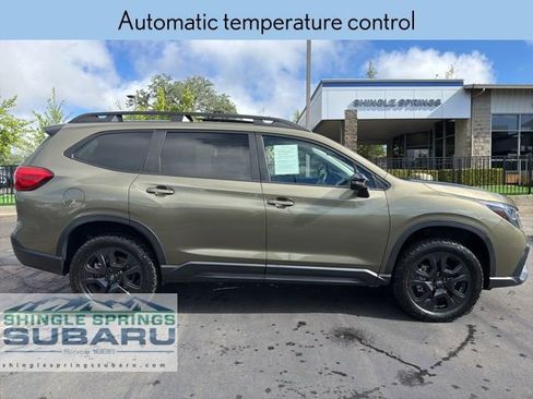 Used 2023 Subaru Ascent Onyx Edition image 3
