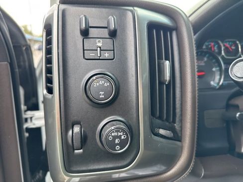 Used 2018 Chevrolet Silverado 2500 LTZ w/ Duramax Plus Package image 36