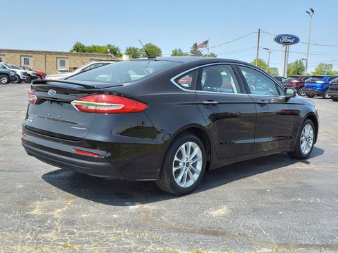 Used 2019 Ford Fusion Energi Titanium image 23
