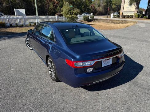 Used 2017 Lincoln Continental Reserve w/ Technology Package image 4