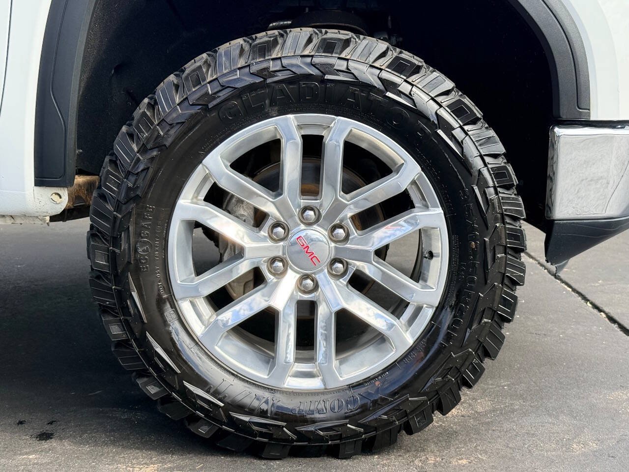Used 2019 GMC Sierra 1500 SLT AWD/4WD image 14