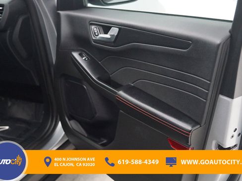 Used 2024 Ford Escape ST-Line AWD/4WD image 16