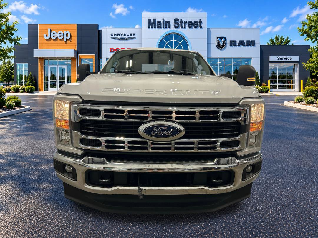 Used 2023 Ford F250 XLT w/ FX4 Off-Road Package AWD/4WD image 8