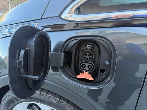 Used 2019 Chevrolet Bolt LT image 44