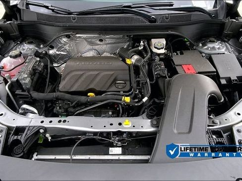 New 2026 Chevrolet Trax LS w/ LS Convenience Package FWD image 12