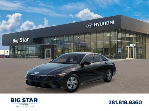New 2026 Hyundai Elantra SE FWD image 1