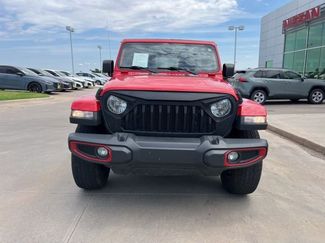 Used 2020 Jeep Wrangler Unlimited Sahara video 2
