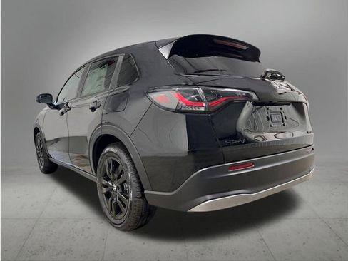 New 2026 Honda HR-V Sport image 3