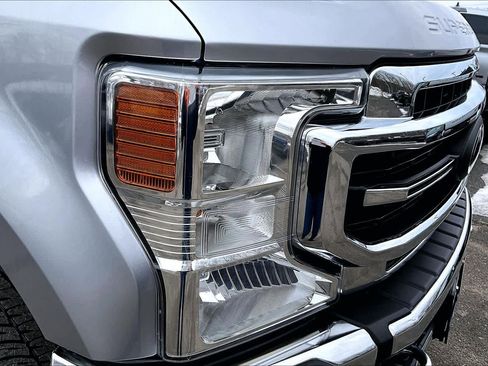 Used 2021 Ford F250 Lariat w/ Chrome Package image 25
