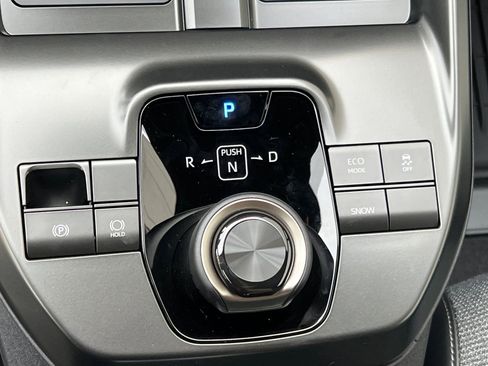 New 2026 Toyota bZ FWD image 19