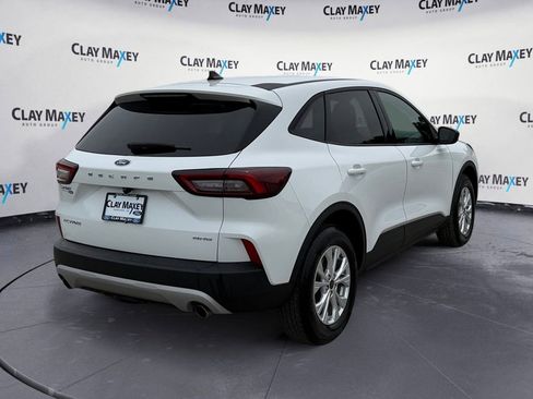 Used 2025 Ford Escape Active AWD/4WD image 5