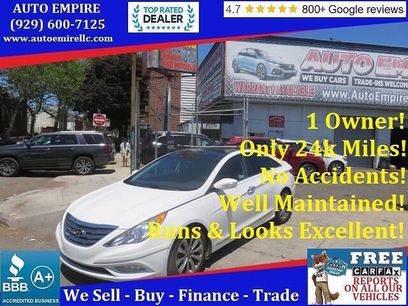 Used 2012 Hyundai Sonata Limited w/ Navigation Pkg