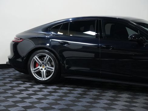 Used 2017 Porsche Panamera Turbo w/ Carbon Fiber Interior Package AWD/4WD image 14