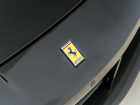 Used 2018 Ferrari 488 Spider RWD image 44