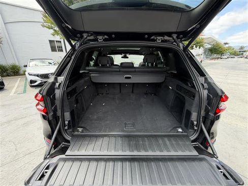 Used 2022 BMW X5 sDrive40i w/ M Sport Package RWD image 10