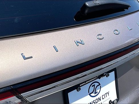 Used 2020 Lincoln Corsair Reserve w/ Equipment Group 201A AWD/4WD image 8