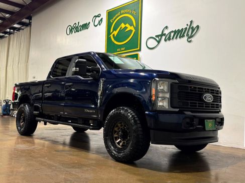Used 2024 Ford F350 XL image 2