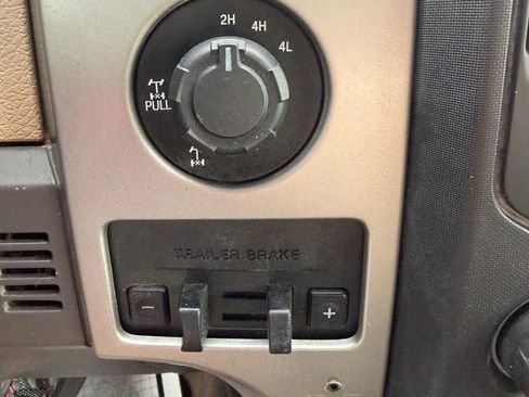 Used 2013 Ford F150 XLT w/ Luxury Equipment Group AWD/4WD image 18