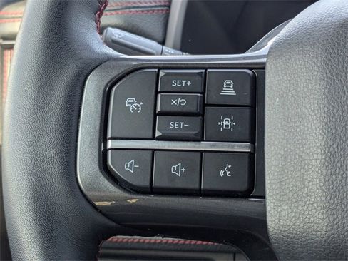 Used 2024 Ford Expedition Limited image 34