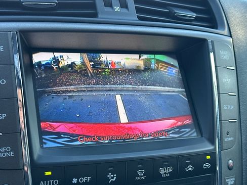 Used 2012 Lexus IS 250 image 25