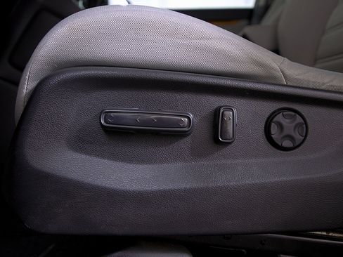 Used 2018 Honda CR-V EX image 22