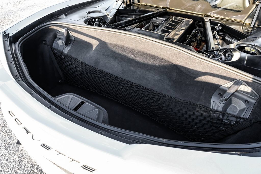 Used 2020 Chevrolet Corvette Stingray Preferred Cpe w/ 2LT Preferred Equipment Group RWD image 44