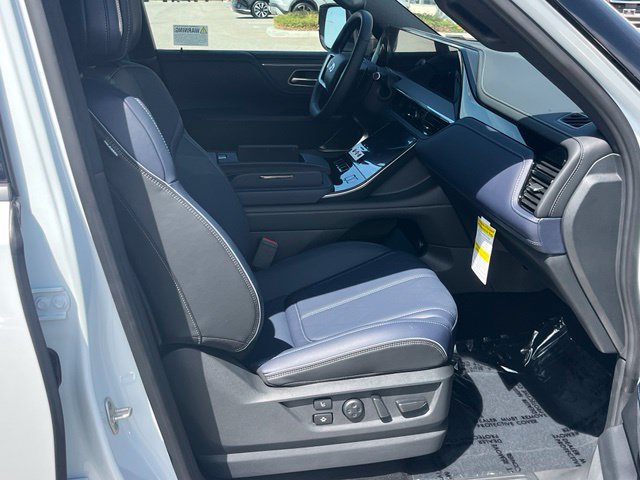 New 2027 INFINITI QX80 Sensory w/ Sport Exterior Package AWD/4WD image 8