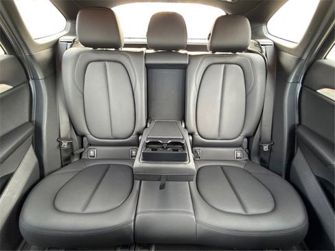 Used 2017 BMW X1 xDrive28i w/ Driving Assistance Package image 15