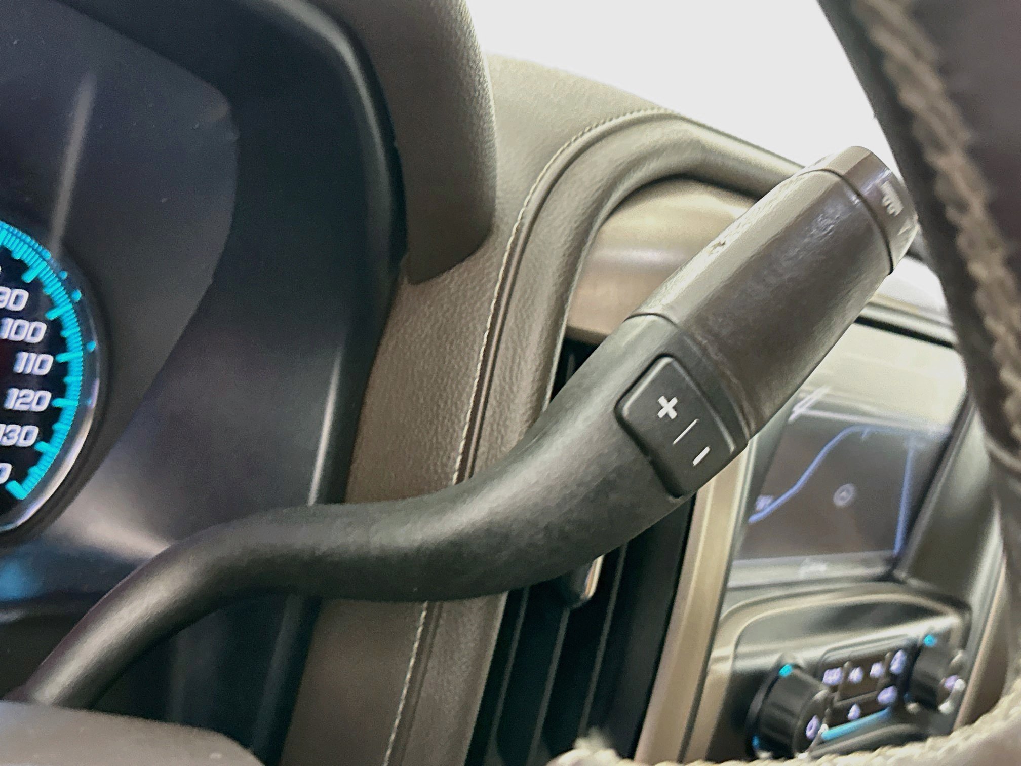 Used 2017 GMC Sierra 2500 Denali w/ Duramax Plus Package AWD/4WD image 24