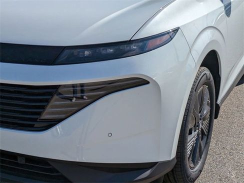 New 2025 Nissan Murano SL image 9