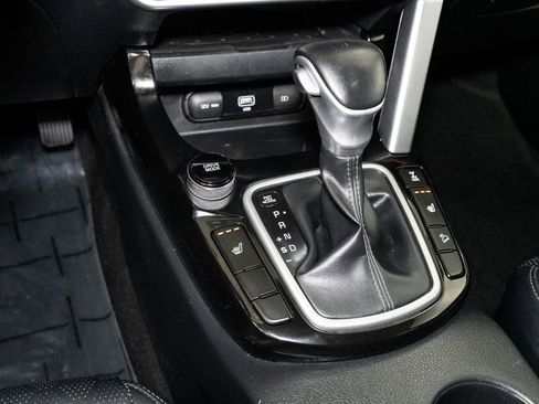 Used 2022 Kia Seltos SX image 21