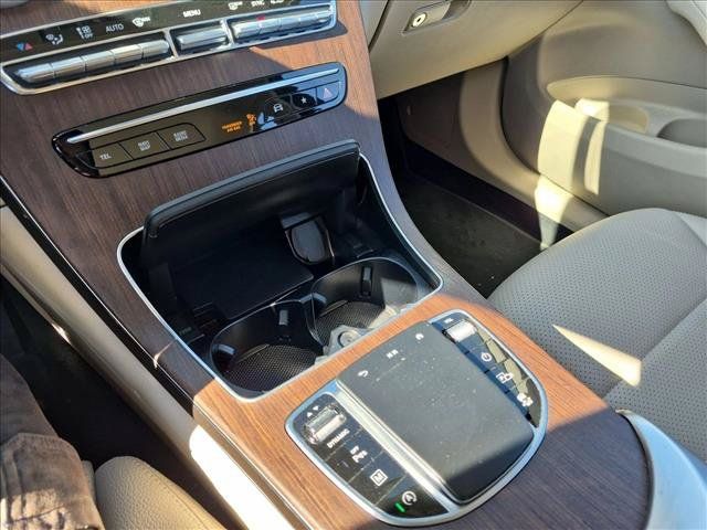 Certified 2022 Mercedes-Benz GLC 300 4MATIC image 10