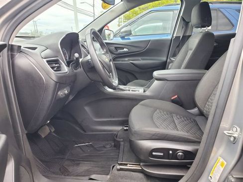 Used 2018 Chevrolet Equinox LT FWD image 17