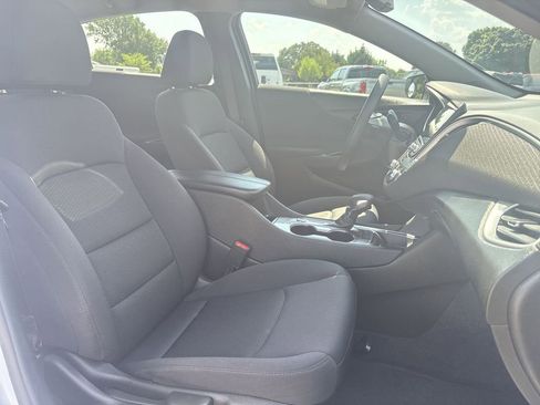 Certified 2022 Chevrolet Malibu LT FWD image 26