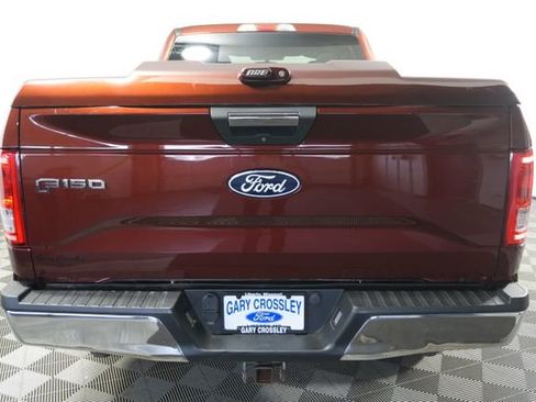 Used 2017 Ford F150 XLT w/ Equipment Group 301A Mid AWD/4WD image 4