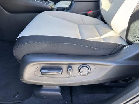 New 2026 Honda CR-V EX image 6