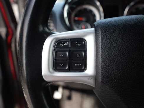 Used 2019 Dodge Grand Caravan GT FWD image 22