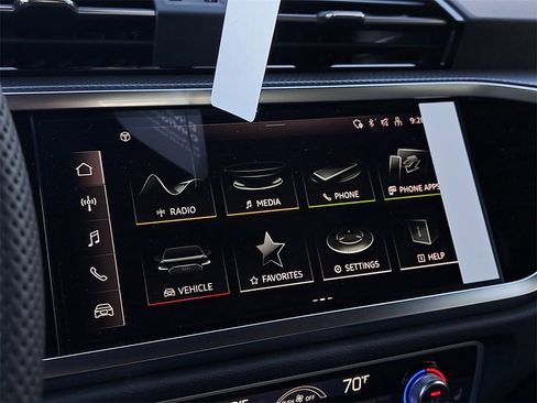 New 2025 Audi Q3 2.0T Premium Plus image 12