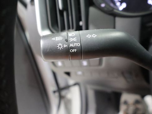 Used 2025 MAZDA CX-50 AWD 2.5 S w/ Premium Package image 37