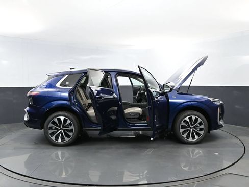 New 2026 Audi Q3 quattro 2.0T AWD/4WD image 31